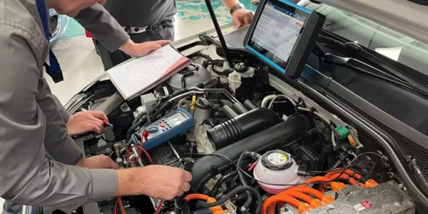 A Guide to Electric Vehicle Technician Training